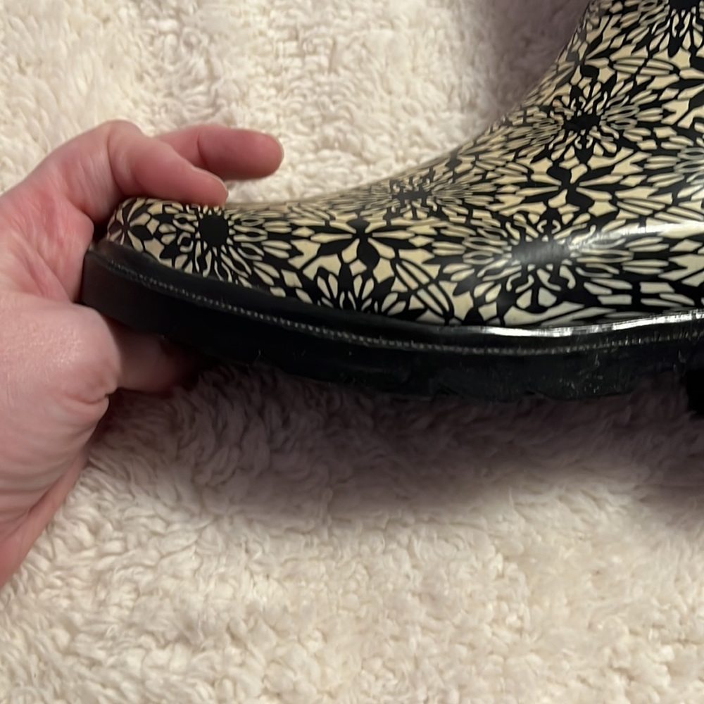 Rain Boots - Picture 8 of 17